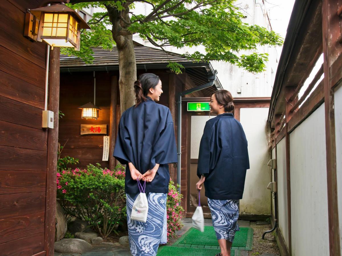 Koyokan Wanpakutei Gero Buitenkant foto